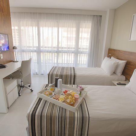 Fusion Hplus Express + Brasília Luaran gambar