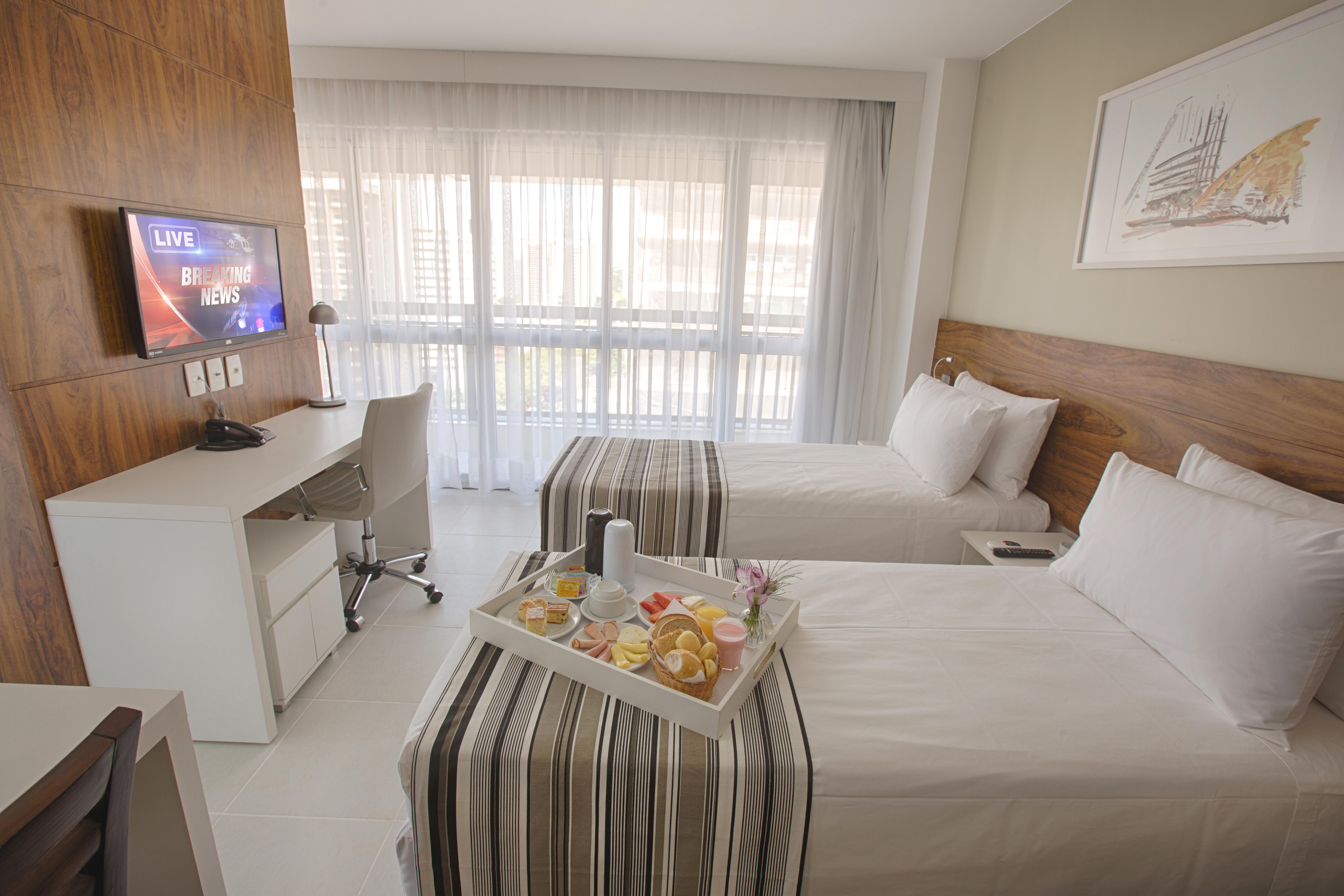 Fusion Hplus Express + Brasília Luaran gambar