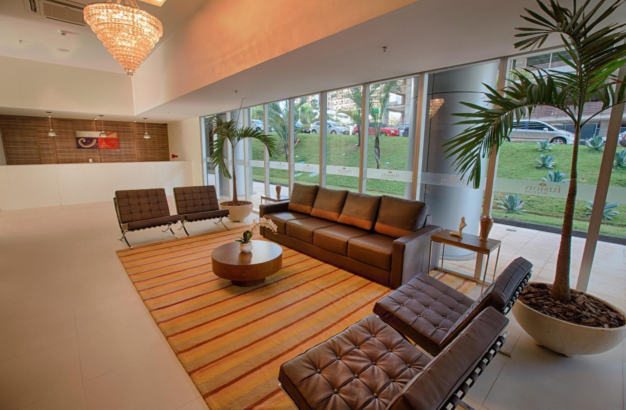 Fusion Hplus Express + Brasília Luaran gambar