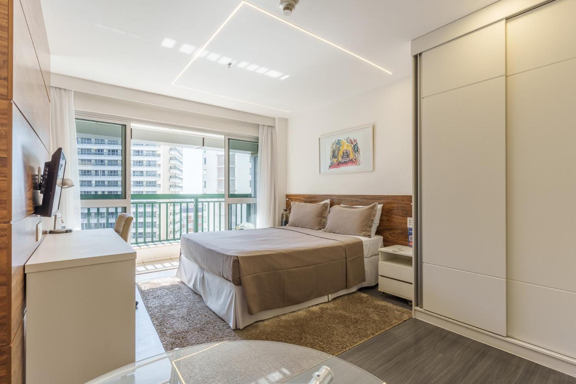 Fusion Hplus Express + Brasília Bilik gambar